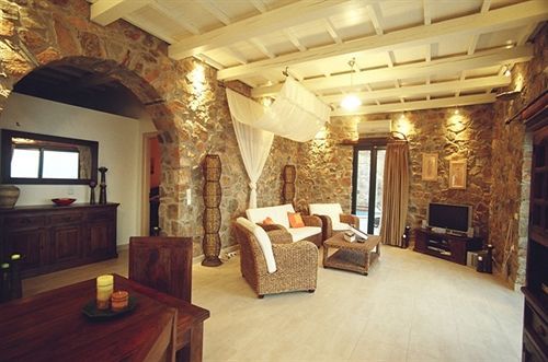 Amygdalia Villas Livadia  Exterior photo